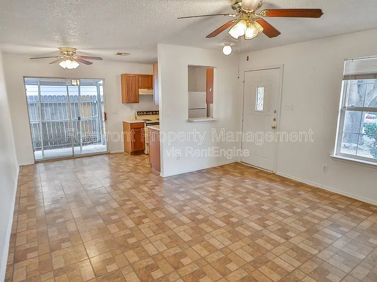 1815 Big Rock Dr — Photo 5