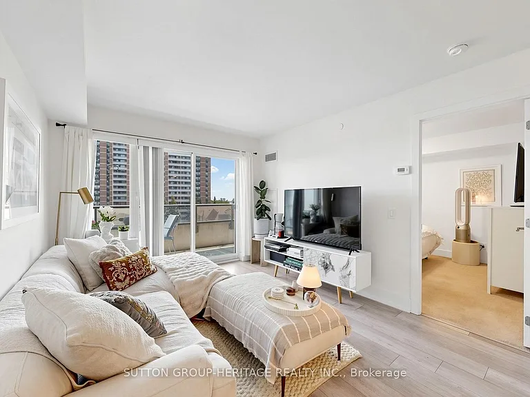1215 Bayly St #506 — Photo 6