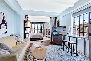 Rented by Level Group