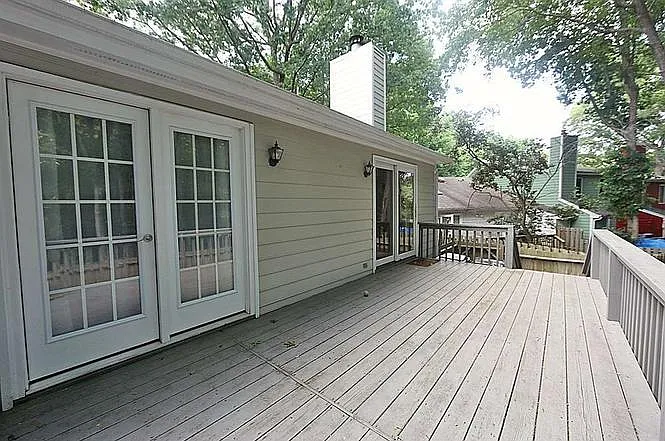 1611 Roanoke St — Photo 15