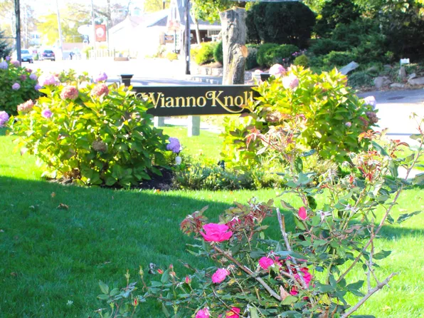 727 Main Street #E1, Osterville, MA 02655