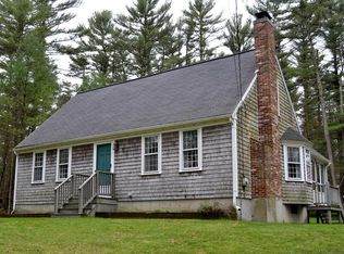 151 Walnut Plain Rd, Rochester, MA 02770
