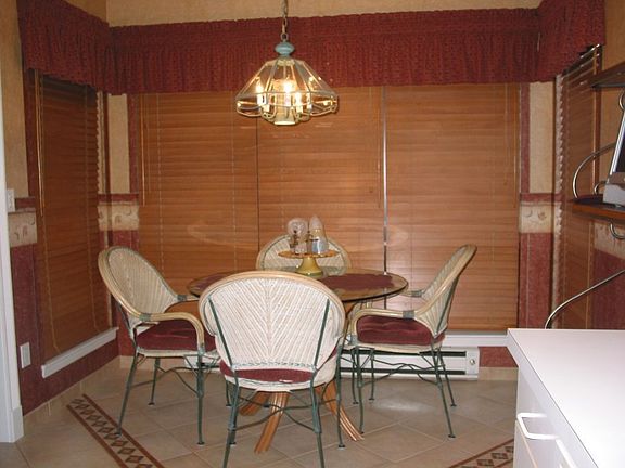 3rd image of 99 Hidden Ponds Cir