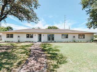 4913 Dahlia Ln, Victoria, TX 77904