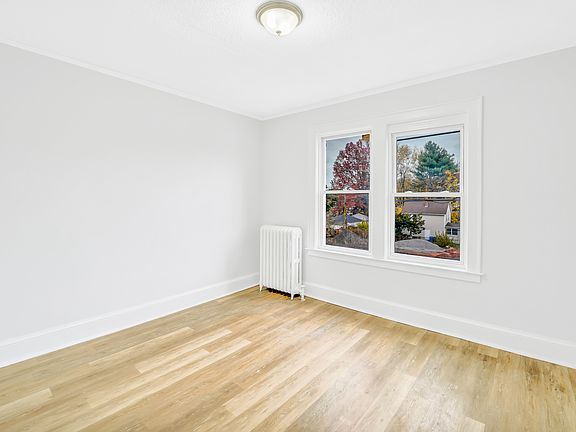 5th image of 1040 Capitol Ave #3E