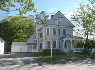 21 Oak St, Guilford, ME 04443