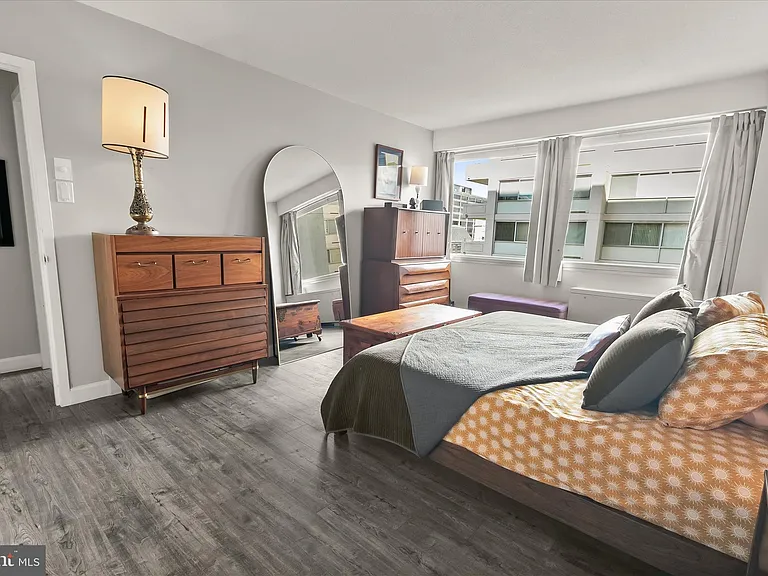 5500 Friendship Blvd #1823N — Photo 20