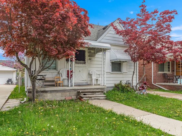 4944 Helen St, Dearborn, MI 48126