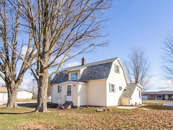3030 12th St, Monroe, WI 53566