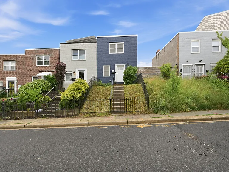 Front Exterior of Townhome with Charming Curb Appeal