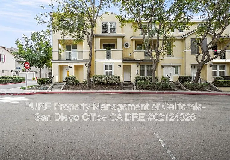 2709 Persimmon Ct — Photo 1