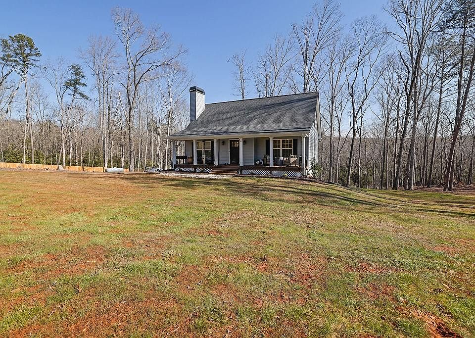 1st image of 107 Holcomb Rd