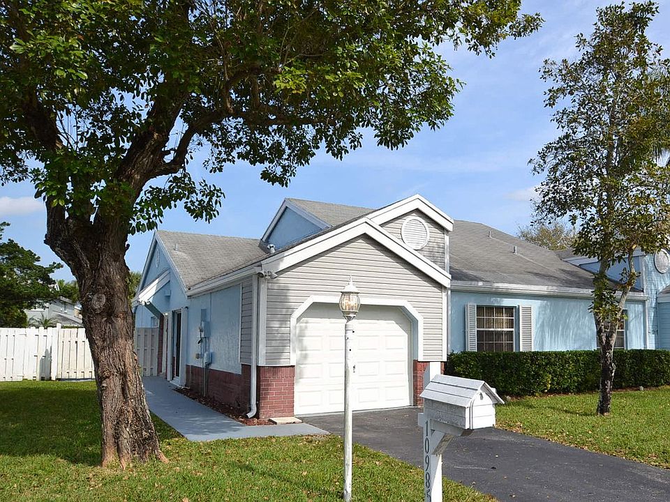 1st image of 10985 SW 11th Pl