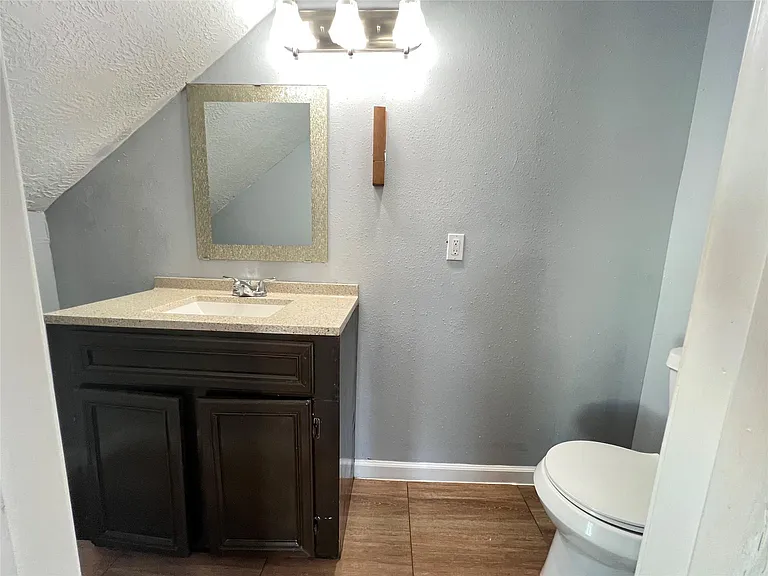 7328 Market St — Photo 7