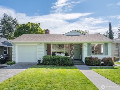 7722 34th Avenue NE, Seattle, WA, 98115