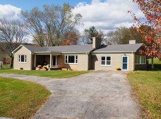 2309 Pipers Gap Rd, Galax, VA 24333