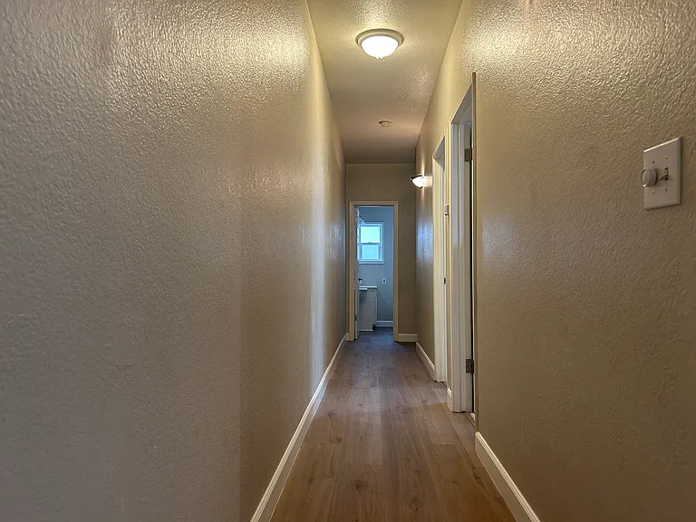 1145 Parker Ave — Photo 3