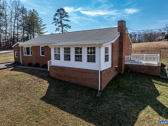 4th image of 2312 Proffit Rd