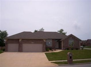 3876 W Village Ter, Springfield, MO 65810