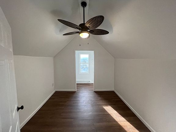 5th image of 530 N Rebecca Ave