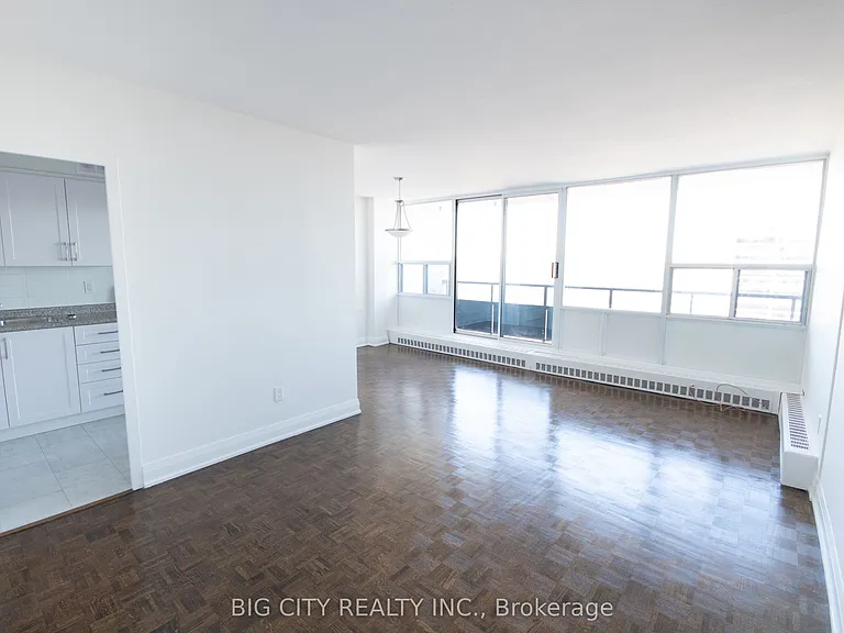 70 Cambridge Ave #9 — Photo 2