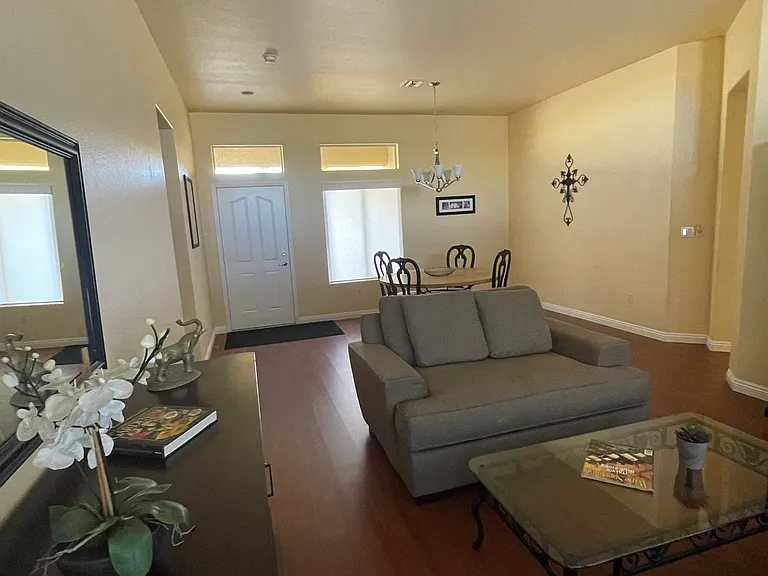 10314 Cogswell Ave — Photo 5