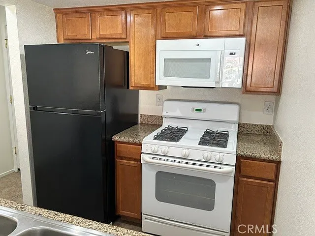Studio, 489 sqft, $1,550 — Photo 4