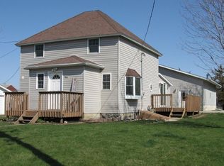 706 2nd St, Popejoy, IA 50227