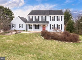 104 Heather Hill Dr, Downingtown, PA 19335