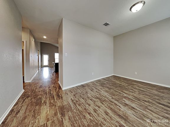 5th image of 108 Werner Dr