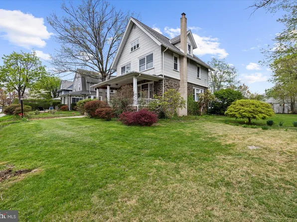 305 Lansdowne Rd, Havertown, PA 19083