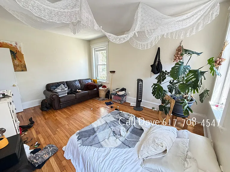 1377 Commonwealth Ave #10 — Photo 8
