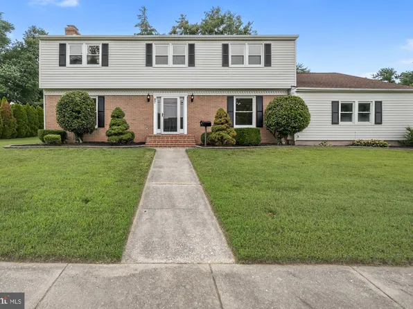 87 Lynnhaven Dr, Dover, DE 19904