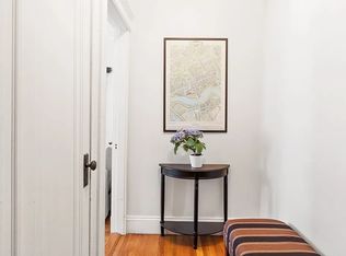 2 Crawford St APT 8, Cambridge, MA 02139