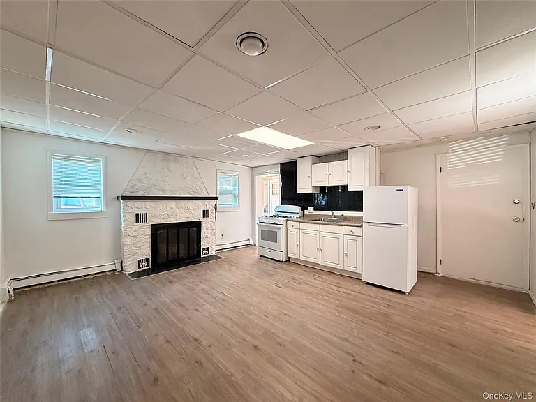 196 Rock Hill Dr #3 — Photo 1