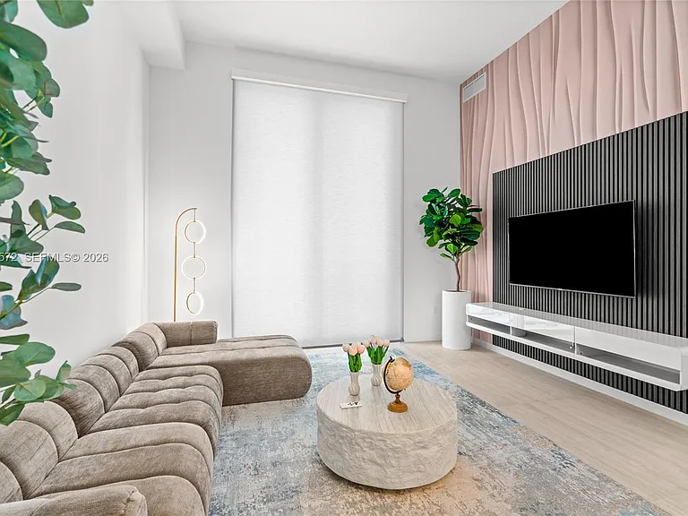 77 SE 5th St #507 — Photo 8