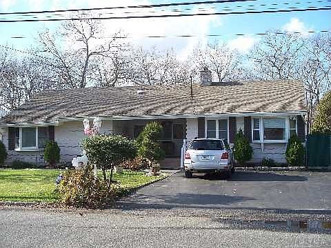 1st image of 22 Lake Grove Blvd
