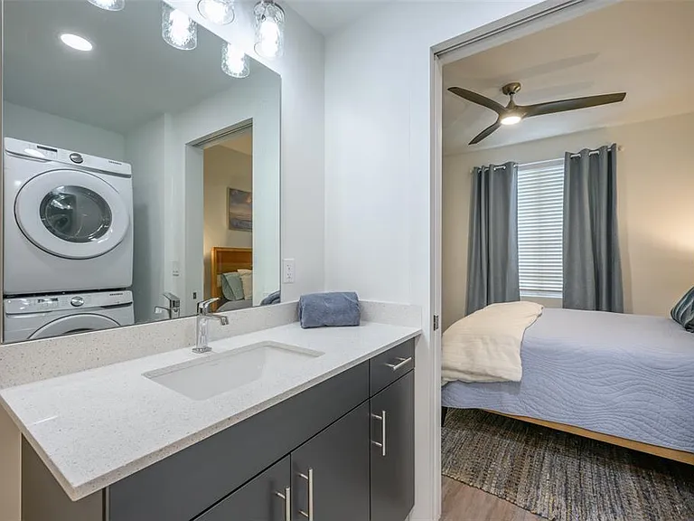 1703 N Tamiami Trl #207 — Photo 32