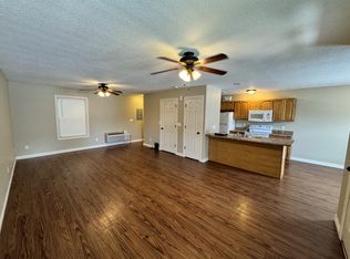 2007 S Broadway St, Pittsburg, KS 66762