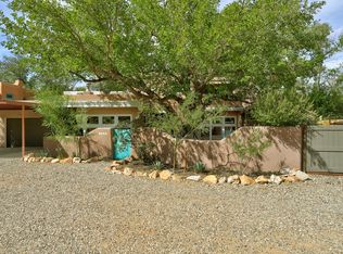 4905 Guadalupe Trl NW, Albuquerque, NM 87107