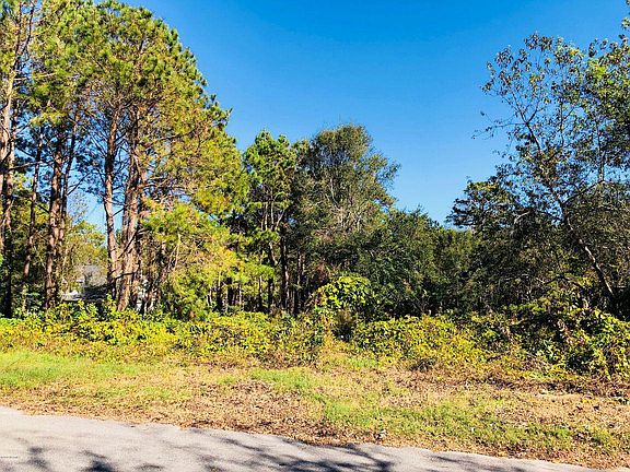 3rd image of 2860 Island Dr SE