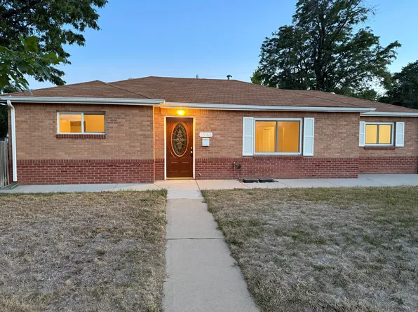 1390 Ash Ct, Thornton, CO 80229