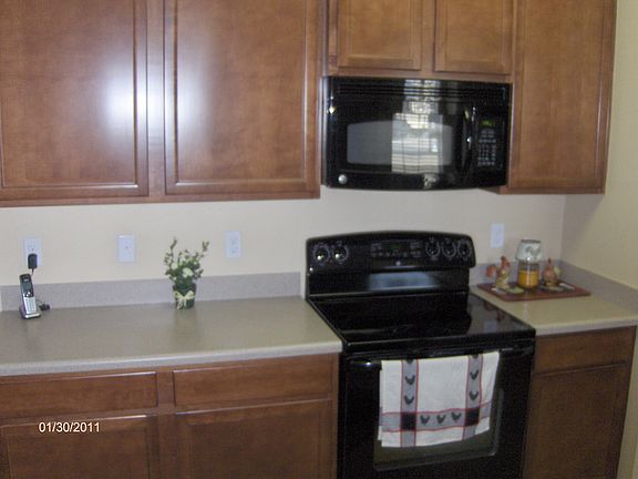 3rd image of 731 Ashentree Dr