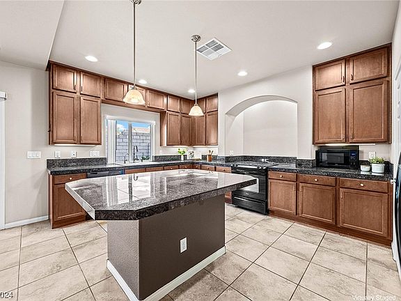 2nd image of 10664 Salmon Leap St