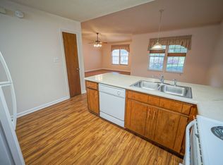 910 Alliegood Ct, Tallahassee, FL 32303