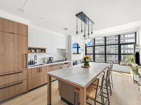 29 Huron St #7DW, Brooklyn, NY 11222