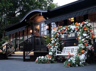 210 Hampton Rd, Southampton, NY 11968