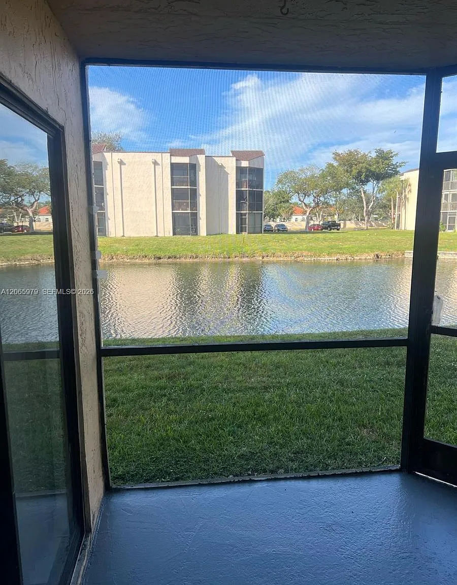 Miramar Club Condominium — Photo 1