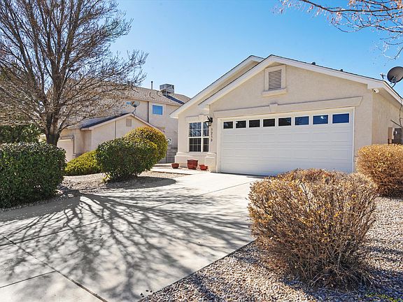 5th image of 3230 Stony Meadows Cir NE