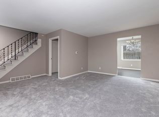4513-4521 Apple Orchard Ln, Rockford, IL 61108